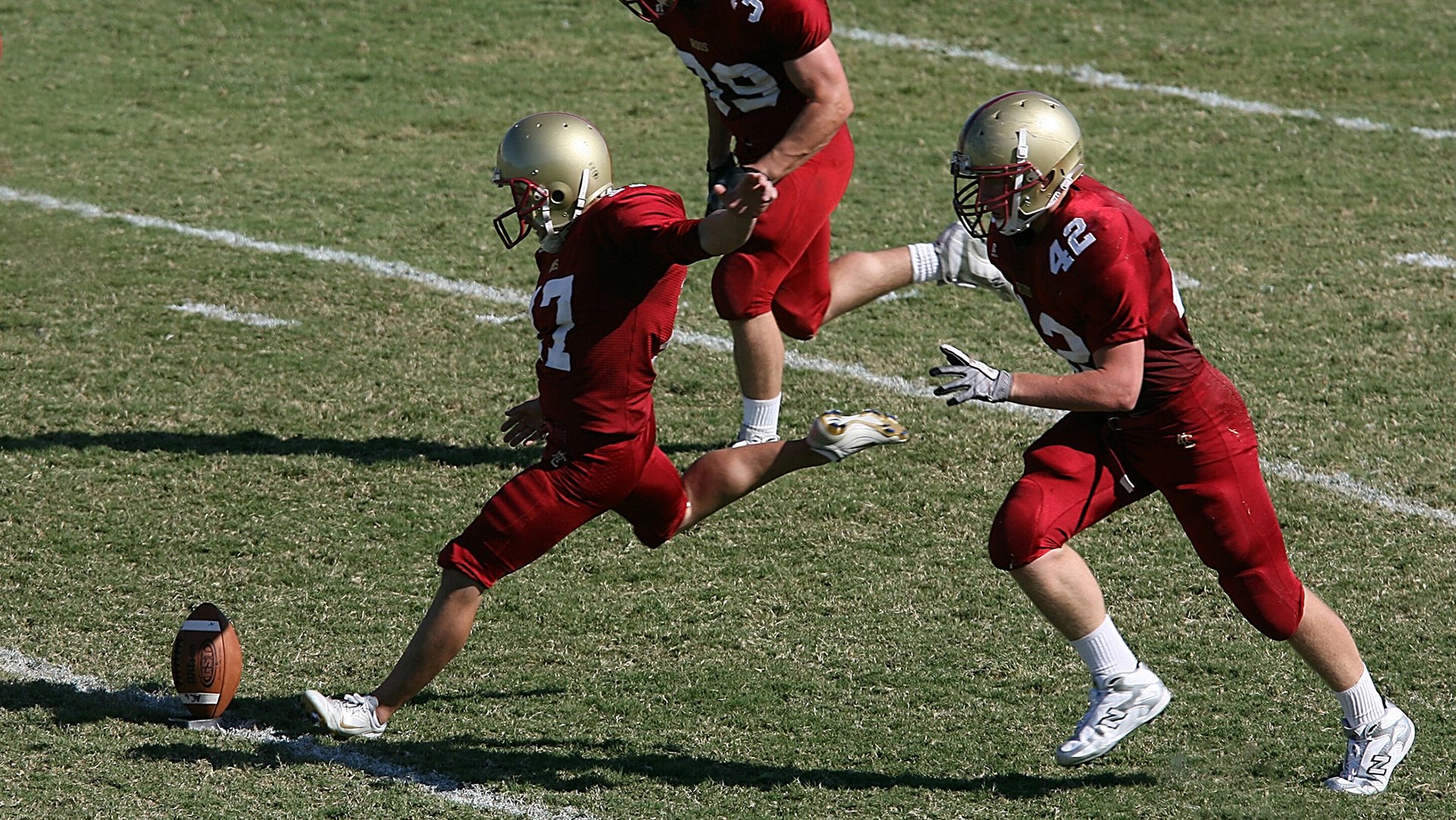 欧冠半决赛次回合：皇马主场奇迹翻盘拜仁 “伯纳乌92分钟”再续传说